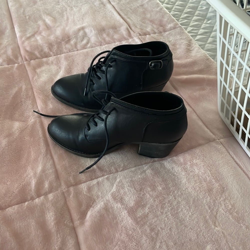 Ankles boots